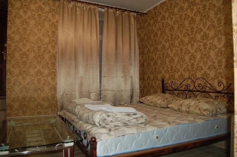 Apartments Постійне Електропостачання Stepana Bandery Street 37-2 Lviv Buitenkant foto